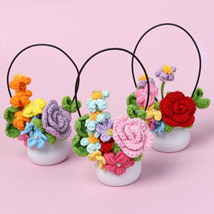 手工心形羊毛钩针玫瑰忘了我不要小花篮手持小植物情人节毕业 - Product Image 2