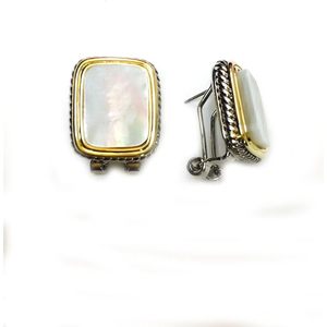 Boucles d'oreilles à clip françaises plaquées rhodium avec nacre de forme rectangulaire, bijoux à clip tendance - Product Image 1