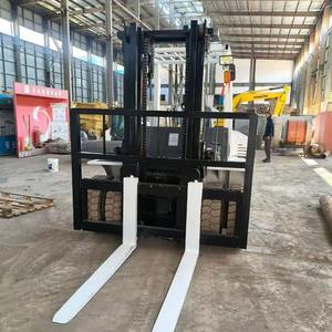 Gebrauchter TCM 6-Tonnen-Dieselstapler in gutem Zustand mit original japanischem Dieselmotor zu verkaufen - Product Image 5