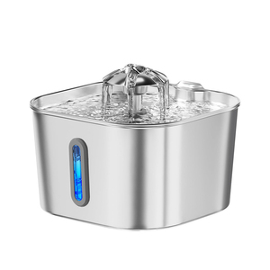 <span class=keywords><strong>Fontaine</strong></span> <span class=keywords><strong>à</strong></span> <span class=keywords><strong>eau</strong></span> pour chat de 2,2 L, distributeur d'<span class=keywords><strong>eau</strong></span> pour animaux de compagnie en acier inoxydable 304 avec filtre pour purifier l'<span class=keywords><strong>eau</strong></span>, mini bol <span class=keywords><strong>à</strong></span> boire pour animaux de compagnie - Product Image 3