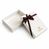 Boîte cadeau rigide de luxe avec nœud en ruban, boîte d'emballage personnalisée à deux pièces avec couvercle et base