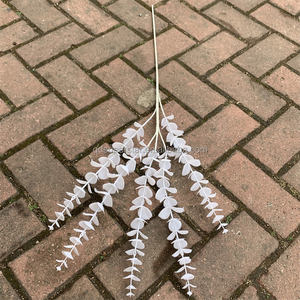 Arche de mariage L-428 en <span class=keywords><strong>eucalyptus</strong></span> plastique, 5 branches, fleurs blanches, branches <span class=keywords><strong>d</strong></span>'<span class=keywords><strong>eucalyptus</strong></span> artificielles pour la <span class=keywords><strong>d</strong></span>écoration - Product Image 5