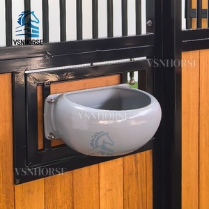 Comedero Giratorio para <span class=keywords><strong>Caballos</strong></span>, Tazón de Alimentación de Aluminio, Accesorios para Establos para Mayor Comodidad - Product Image 3