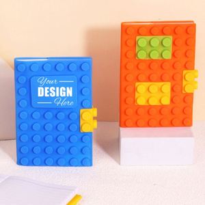 Carnet de notes A6 personnalisé de 190 pages pour garçons, rechargeable, avec 70 cubes décoratifs - Cadeau d'anniversaire idéal pour les enfants de 8 à 12 ans - Product Image 1