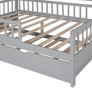 Letto a castello in legno a grandezza naturale con tetto, scaffale <span class=keywords><strong>e</strong></span> ruote estraibili, adatto per camerette di bambine o bambini - Product Image 5