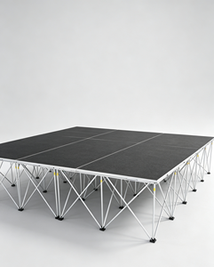 Plateforme de scène pliable en aluminium portable, noire, antidérapante, pour événements, conférences, expositions, spectacles - Product Image 1