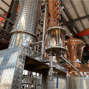 自動3000Lラムスティル、ターンキー蒸留所システム、ブランディウォッカウイスキー製造工場用の商用銅アルコール蒸留器 - Product Image 1