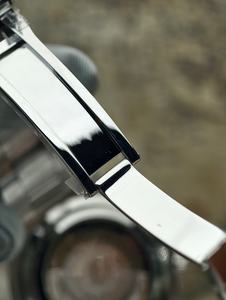 Relojes de lujo para hombre de alta calidad con movimiento mecánico automático de acero inoxidable y cristal de zafiro, diseñados expertamente para la venta al por mayor. - Product Image 4