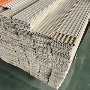 Rouleaux de papier peint auto-adhésifs à rayures en bois Papier de contact autocollant PVC Vinyle Papier peint à <span class=keywords><strong>tasseaux</strong></span> en bois imperméable - Product Image 5