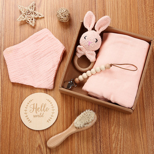 Lot <span class=keywords><strong>de</strong></span> 6 hochets animaux en bois au design nouveau, clochettes lion au crochet, bracelet musical <span class=keywords><strong>de</strong></span> dentition, attaches-tétines, jouet pour bébé, coffret <span class=keywords><strong>cadeau</strong></span> - Product Image 5