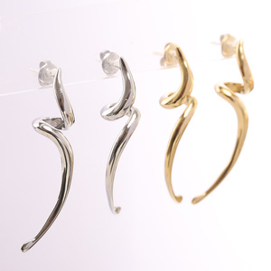 Irregular Long <b>Stud</b> Earrings 18K Gold Plated <b>Titanium</b> Steel Wave Design Asymmetry Women's Fashion Jewelry - Product Image 1