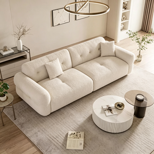 Canapé d'angle moderne et minimaliste en bouclette à trois places, avec dossier capitonné, accoudoirs rembourrés, pieds en bois, meuble polyvalent pour salon - Product Image 4