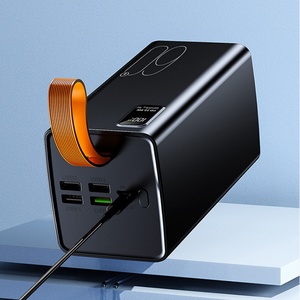 Estación de Energía de Alta Capacidad de 60000 mAh con Pantalla Digital de 22.5 W, Cuatro Puertos USB, Banco de Energía para Exteriores, Carga Rápida - Product Image 4