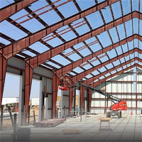 Bâtiment d'entrepôt modulaire préfabriqué moderne à faible coût en structure d'acier haute résistance pour atelier et entrepôt en libre-service