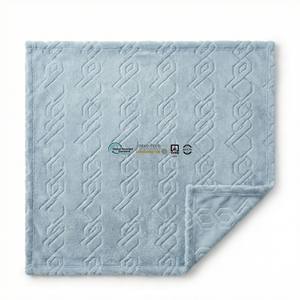 Manta de terciopelo jacquard 3D más suave, textura de piel sintética, manta de hotel para una atmósfera acogedora en invierno - Product Image 1