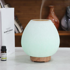 Difusor de Aroma de Resina Blanca de 200 ml, Humidificador Ultrasónico USB con Temporizador para Uso Doméstico y Comercial - Product Image 3