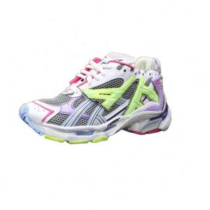 รองเท้าผ้าใบตาข่ายสีดำขาวสำหรับผู้ชาย ดีไซน์สปอร์ต พื้นรองเท้าสวมใส่สบาย เหมาะสำหรับสตรีทแวร์และการวิ่ง - Product Image 5