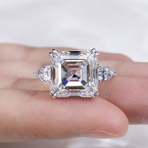 Bague de fiançailles Messi Jewelry MSR-2152 en or 18 carats avec diamant de laboratoire taille Asscher - Product Image 1