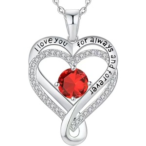Collana di Lusso con Zircone da 1 Carato per Donne, Catenina con Pendente a Otto Cuori e Otto Frecce in Argento, Regalo di Gioielleria - Product Image 1