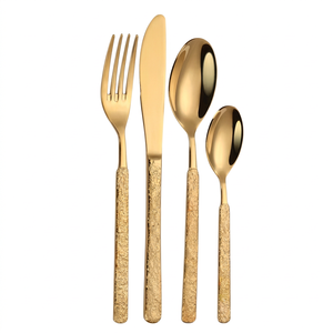 Juego de cubiertos de acero inoxidable al por mayor, cuchillo, cuchara, tenedor con diseño dorado, juegos de vajilla elegantes, diseño clásico - Product Image 1