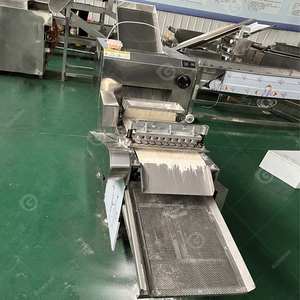 Machine industrielle automatique compacte pour la fabrication et la découpe de grissini, de cubes de pâte à snack et de chin chin - Product Image 2