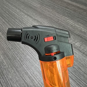 QD888 Encendedor inflable de alta temperatura a prueba de viento directo para soldadura, moxibustión, incienso, barbacoa, cigarros y bakiriki - Product Image 4