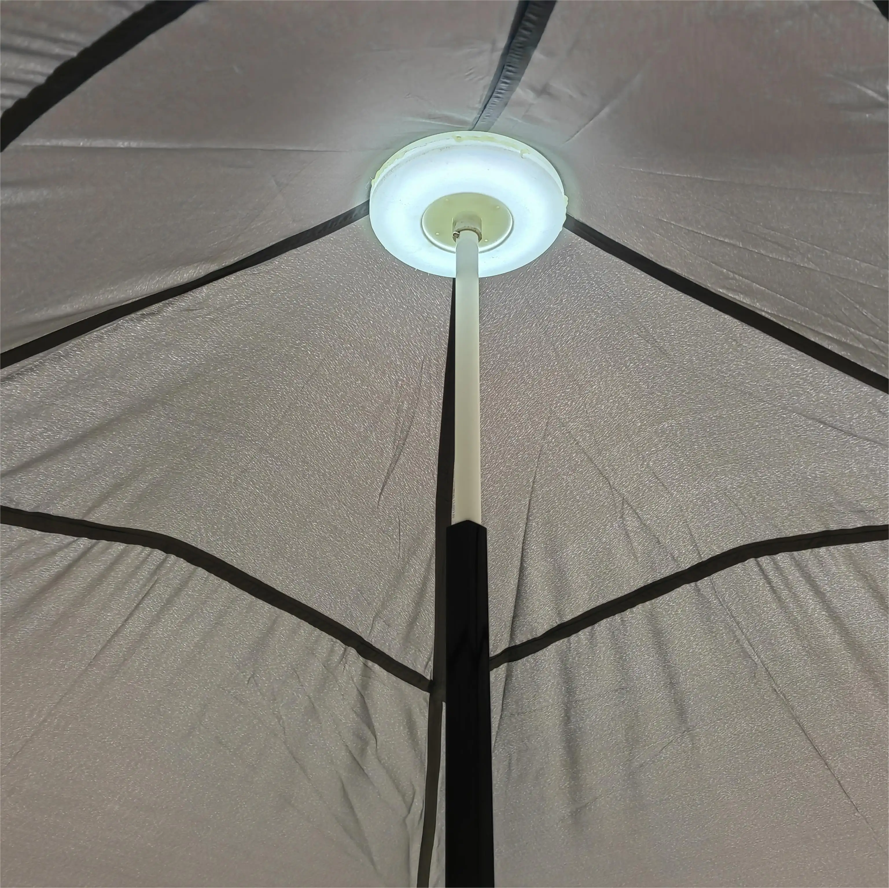 3X3m açık katlanır fuar parti düğün gölgelik kolay kurulan çadır katlanır çardak çadırı LED güneş ışığı ile