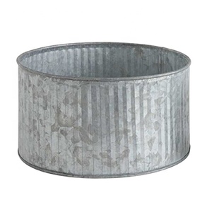 Macetas de Metal Galvanizado Corrugado en Venta - Product Image 1