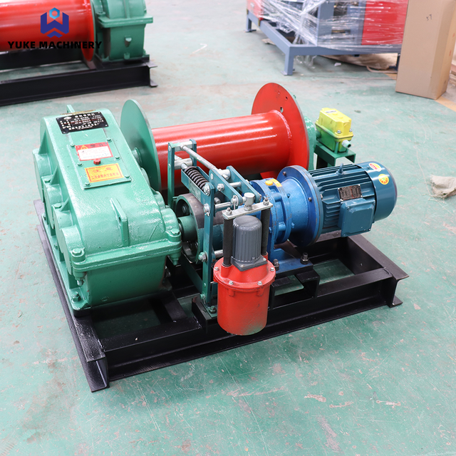 New Design Fishing Boat Winch Electrical Cable Puller Winch Hydraulic Pulling Winch with Remote Control