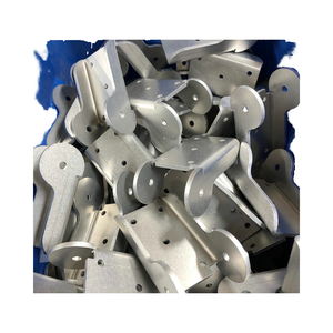 Pliage de tôle CNC classique et pièce de découpe laser Logo et conception personnalisés Produit de fabrication disponible - Product Image 1