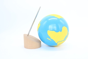 Giocattoli per bambini educativi in legno Montessori per bambini Globe-continenti e acqua - Product Image 4