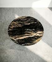 Table à manger en marbre noir WeiVibe, vente en gros personnalisée, veinage doré pour restaurant de luxe
