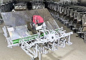 6 Lines 18 cm Planting Machine <b>Gasoline</b> Powered High Efficiency Farm Equipment for Rice Vegetable Vietnam Manufacturer - Product Image 6
