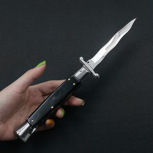 <span class=keywords><strong>Italie</strong></span> Mini Cutter 440 Acier Portable Couteau Pliant pour Auto-Défense <span class=keywords><strong>Camping</strong></span> Survie EDC Outils Acier Inoxydable Personnalisable OEM - Product Image 4