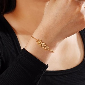 Bracelet en acier inoxydable avec fleurs ajourées tendance pour chaque mois <span class=keywords><strong>de</strong></span> <span class=keywords><strong>naissance</strong></span> - Product Image 2