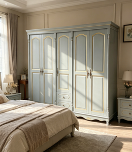 Armario Tradicional de 5 Puertas con Detalles Dorados, Armario de MDF con Puertas Abatibles, Diseño Antiguo, Muebles de Dormitorio de Gran Capacidad - Product Image 5