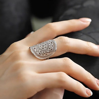 Nouvelle bague en bronze de style chinois ethnique Miao avec un design simple et haut de gamme, motifs polyvalents et créatifs