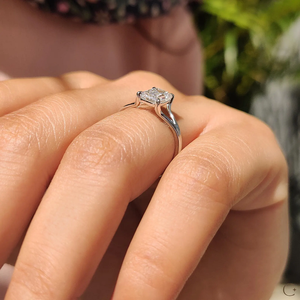 Anillo de Diamante Cultivado en Laboratorio de Alta Gama, Joyería Elegante, Perfecto para Aniversario, Promesa o Propuesta de Matrimonio, Regalo para Mujer de la India - Product Image 2