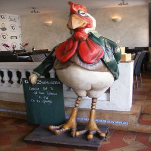 Esculturas <span class=keywords><strong>de</strong></span> Animales Personalizadas <span class=keywords><strong>de</strong></span> Resina para Decoración <span class=keywords><strong>de</strong></span> Exteriores, Granjas Familiares y Parques, como Gallos, Hechas <span class=keywords><strong>de</strong></span> Fibra <span class=keywords><strong>de</strong></span> Vidrio - Product Image 1