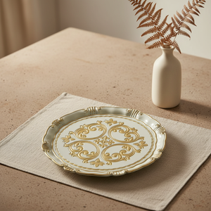 <span class=keywords><strong>Assiette</strong></span> décorative de style palais européen, blanc clair avec relief doré, fabricant de plaques de station de recharge personnalisées OEM en gros - Product Image 2