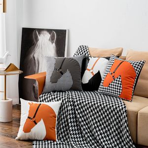 Moderner Großer Quadratischer PU-Leder Pferdekopf Patchwork Nordischer Stil Unsichtbarer Reißverschluss Waschbarer Anpassbarer Kissenbezug - Product Image 6