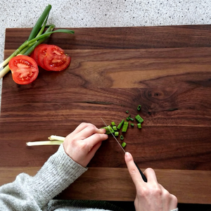 Tabla de Cortar Rectangular Reutilizable de Acacia, Tabla de Cocina Premium para Verduras, Frutas, Carne, Pan, Uso Diario, Apta para Lavavajillas - Product Image 1