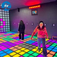 Dalles de sol interactives LED en fibre de verre et métal pour la petite enfance, les centres commerciaux, les jardins, les jeux intérieurs et les pistes de danse