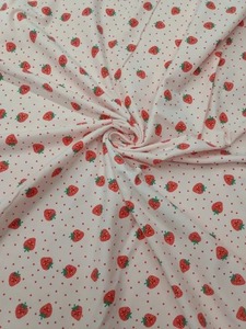 Offre Spéciale sur Tissu en Coton de Haute Qualité, Matière Douce et Lisse pour Vêtements Ethniques et Décontractés, Disponible à la Vente - Product Image 2