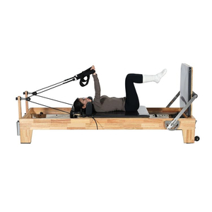 Lit de Pilates Reformer en <span class=keywords><strong>bois</strong></span> d'érable <span class=keywords><strong>blanc</strong></span> de qualité supérieure pour studio commercial, vente en gros - Product Image 4