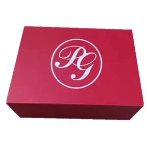 Logo ile kağıt katlama ambalaj ayakkabı kutusu Kraft kağit kutu ambalaj mapackaging kutusu kağıt