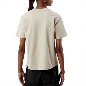 เสื้อยืดคอกลมแขนสั้นสีกากีสำหรับผู้ชาย Carrots Farmers Market ผ้าฝ้ายเจอร์ซีย์ 100% ลายพิมพ์ลำลอง ทรงปกติ - Product Image 4