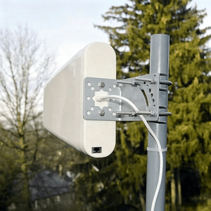 Antenne Yagi 4G LTE, antenne log-périodique ABS, communication 698-2700 MHz avec connecteur SMA-mâle, câble LMR200 de 10 m pour utilisation en extérieur - Product Image 3