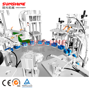 Machine automatique <span class=keywords><strong>de</strong></span> <span class=keywords><strong>remplissage</strong></span> et <span class=keywords><strong>de</strong></span> bouchage <span class=keywords><strong>de</strong></span> flacons en verre préremplis <span class=keywords><strong>de</strong></span> gel liquide aseptique <span class=keywords><strong>de</strong></span> 1 cc, 2 en 1 - Product Image 4