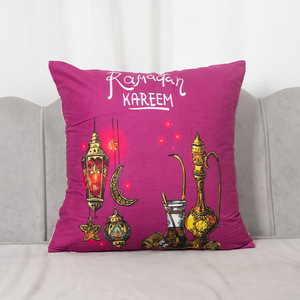 <span class=keywords><strong>Housse</strong></span> de coussin carrée en polyester musulmane pour le Ramadan 45x45cm Cadeaux islamiques pour l'Aïd Ramadan Kareem EID Taie d'oreiller pour la maison Hôtel <span class=keywords><strong>Fermeture</strong></span> à glissière - Product Image 6